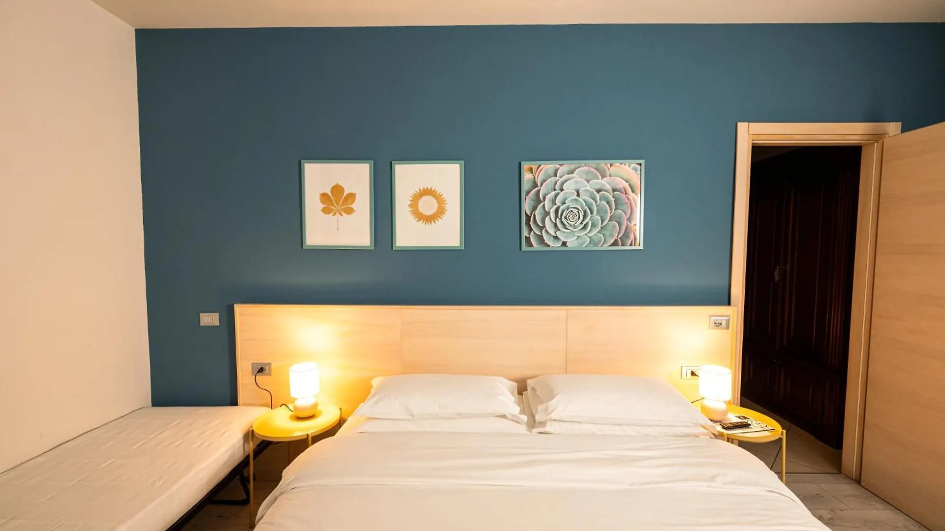 Bernina Express Eco Rooms&Breakfast Tirano Italien