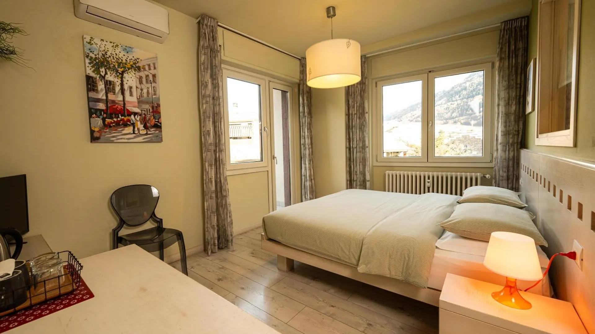 Bernina Express Eco Rooms&Breakfast Tirano Guest house