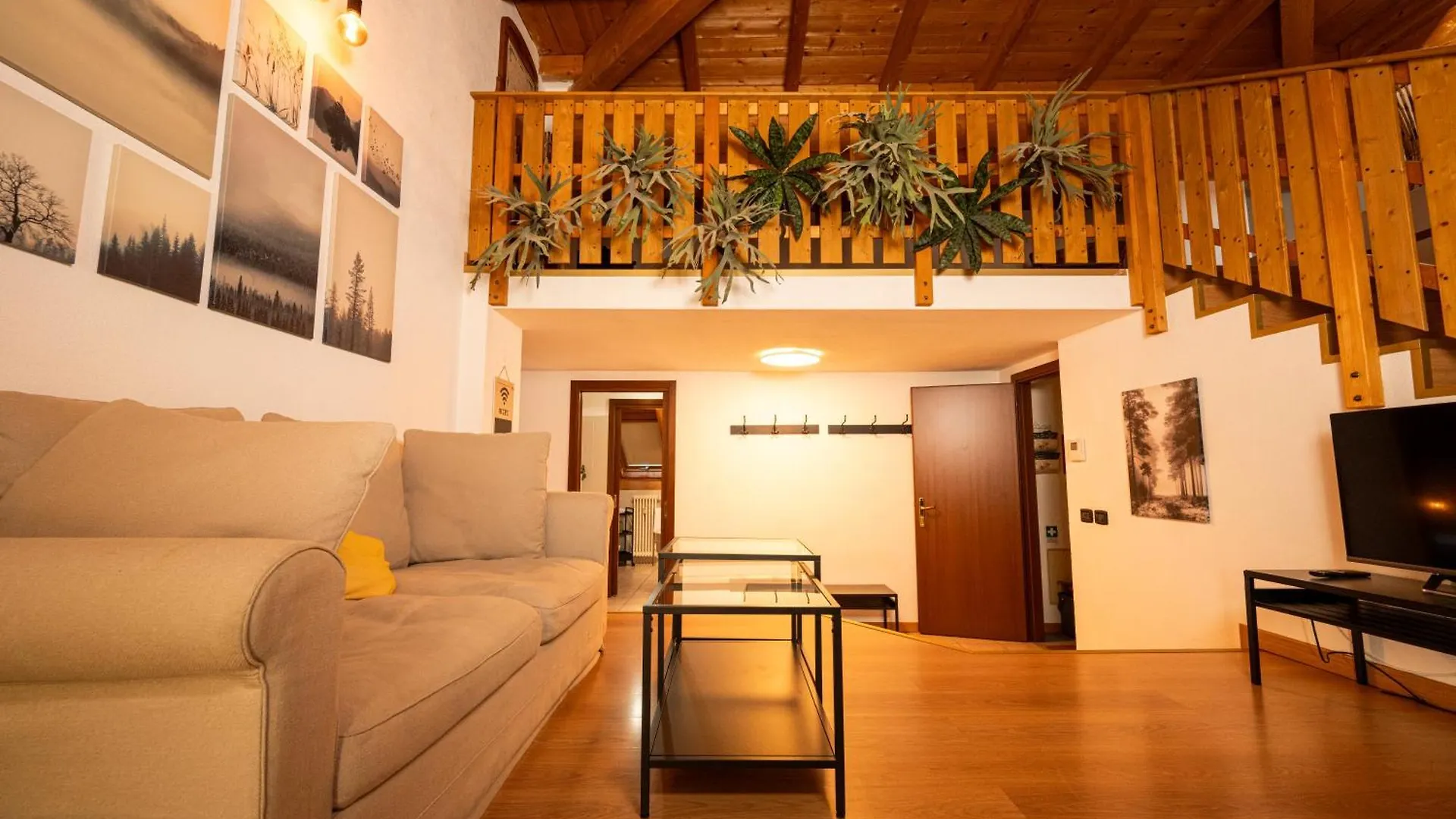 Bernina Express Eco Rooms&Breakfast Tirano 3*,  Italy