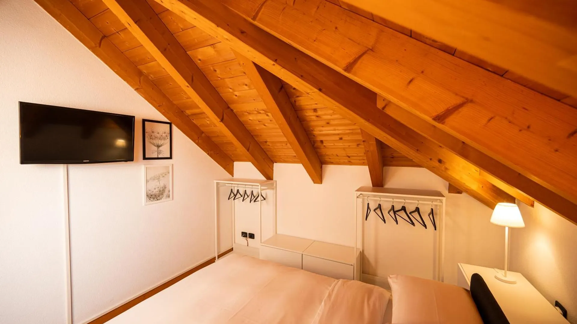 Bernina Express Eco Rooms&Breakfast Tirano 3*,  Italy